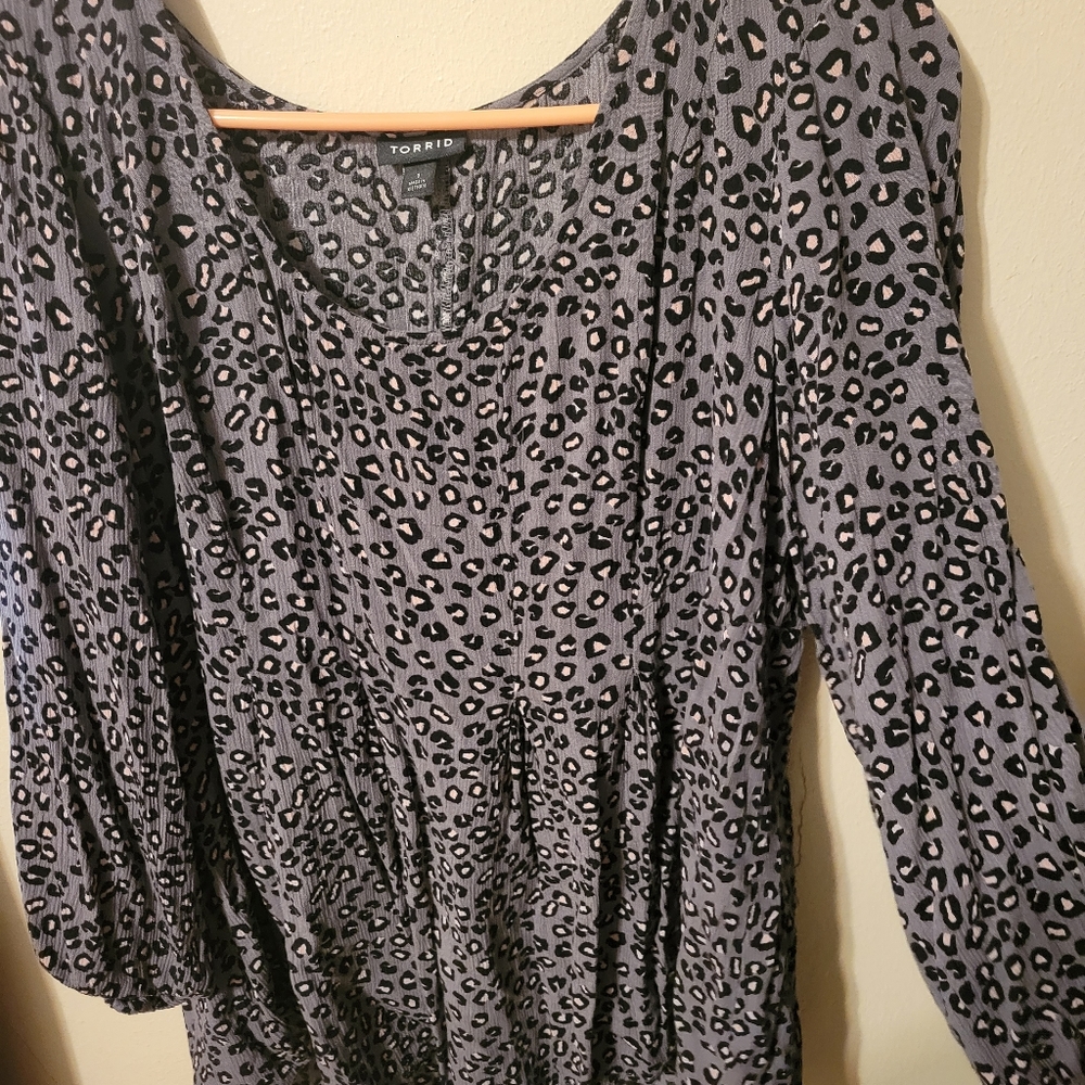 Gray and pink leopard blouse